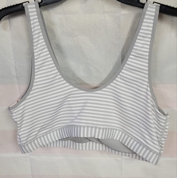 Secret Treasures Gray & White Wrap Style Nursing Super Soft Sleep Bra XXXL - Picture 3 of 4